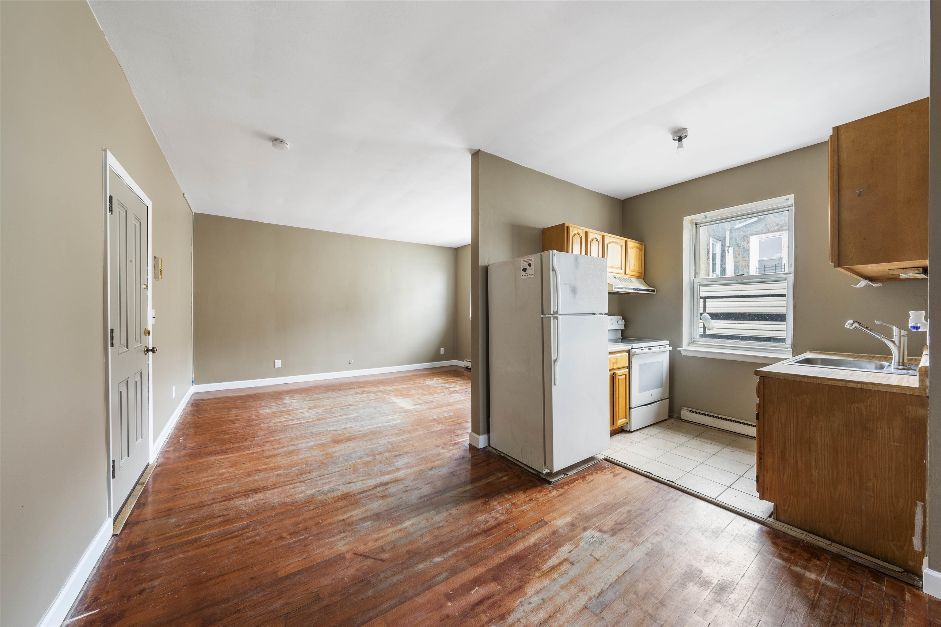 711 18th St #M, Union City, New Jersey image 7