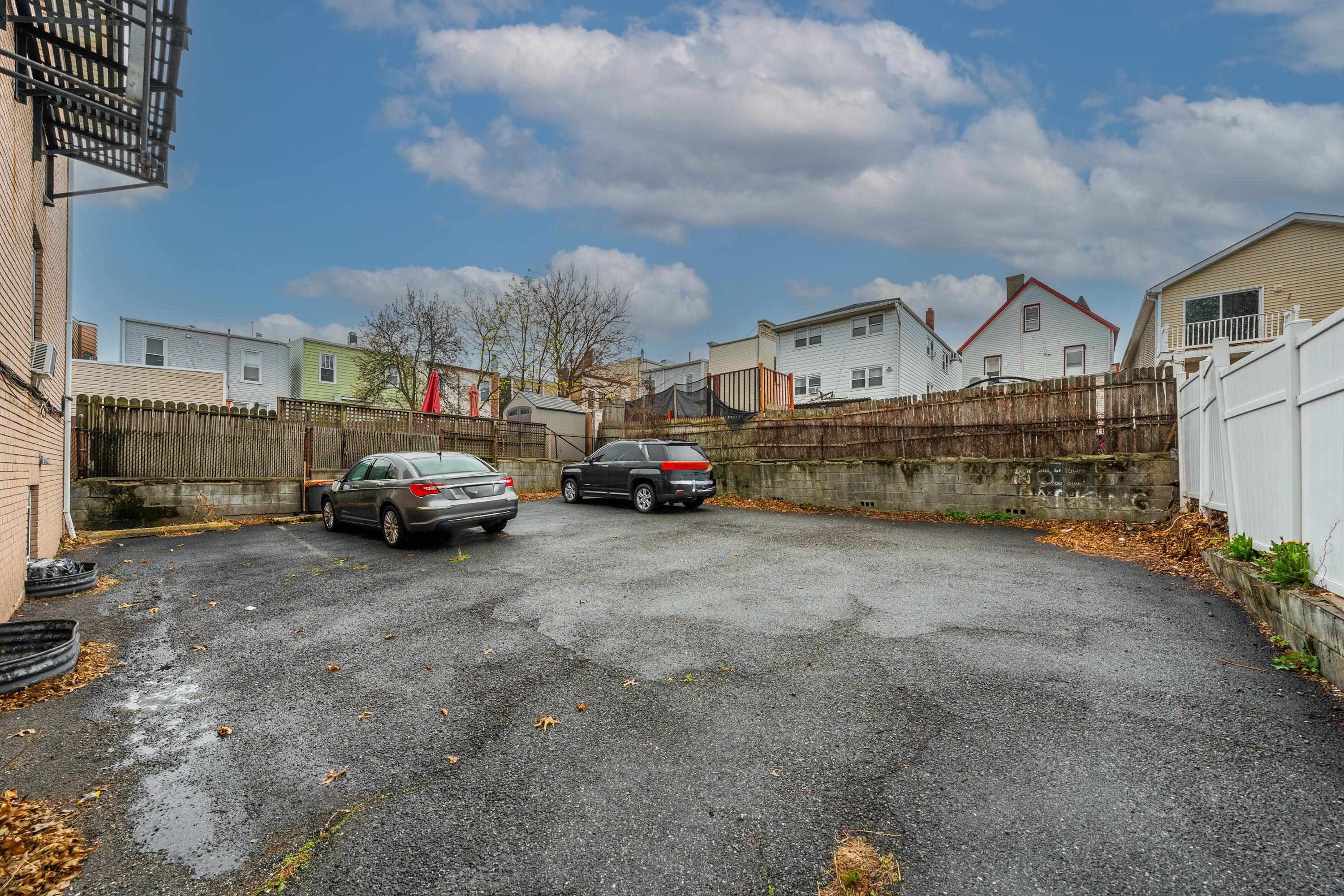 711 18th St #M, Union City, New Jersey image 16
