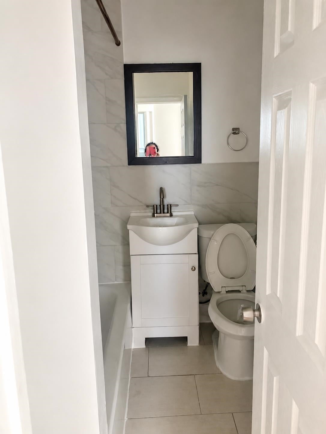 24 EASTERN PARKWAY - Photo 2