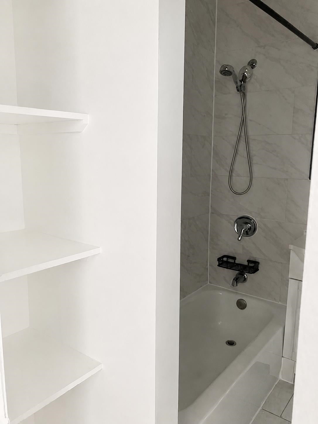 24 EASTERN PARKWAY - Photo 3