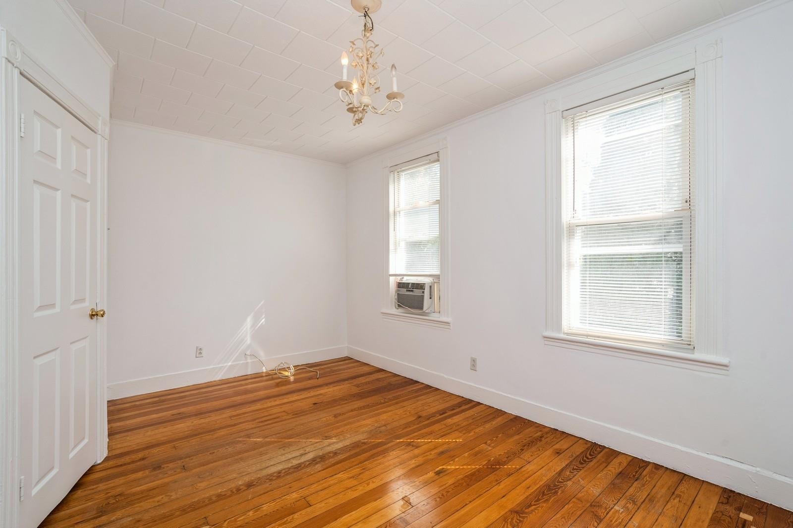 118 West 49th St, Bayonne, New Jersey image 15