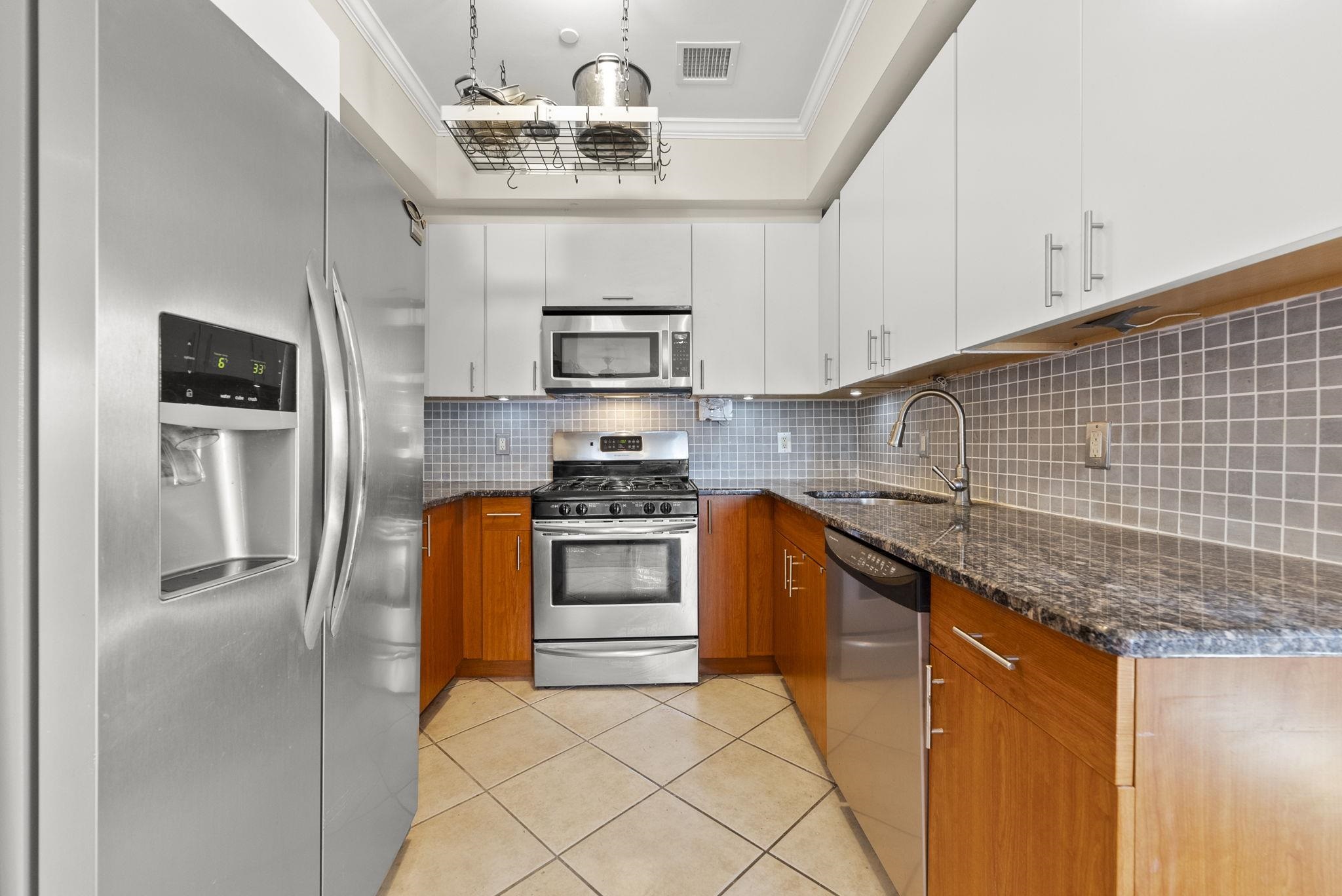 63 West  1st St #201, Bayonne, New Jersey image 29