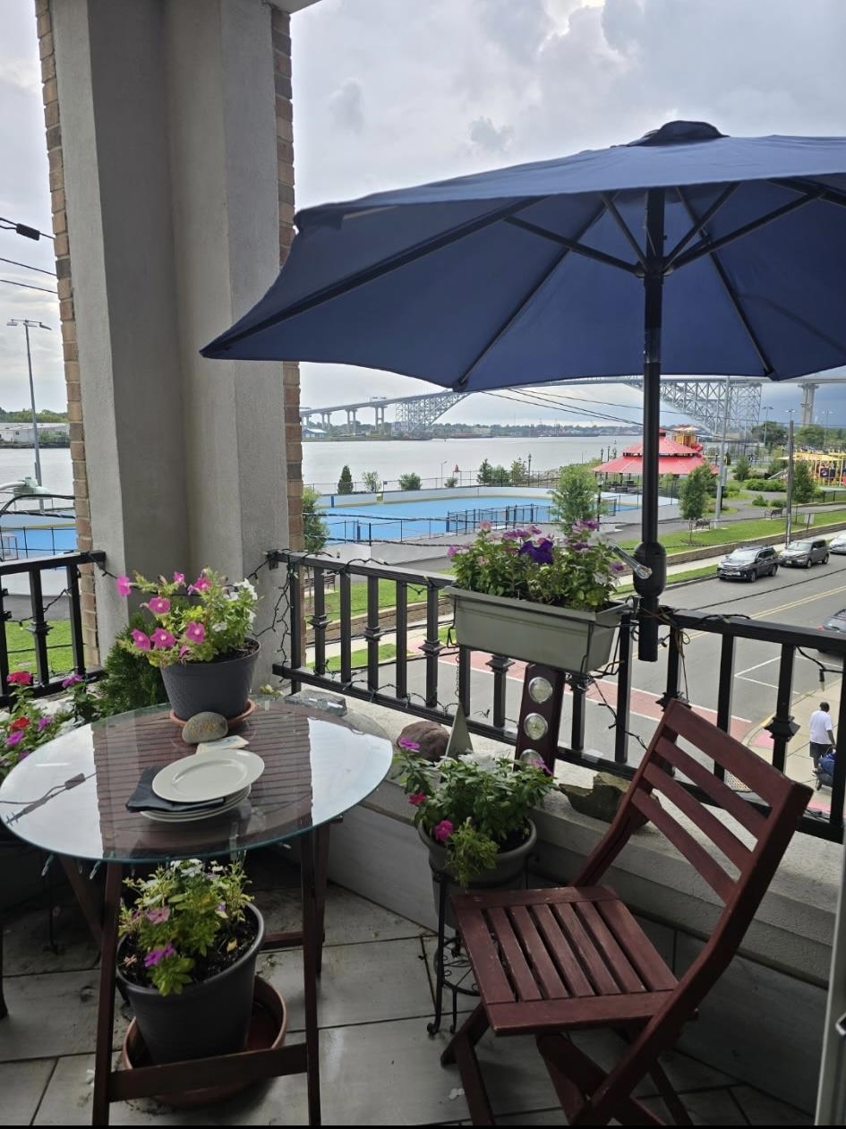 63 West  1st St #201, Bayonne, New Jersey image 3