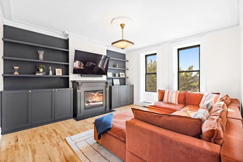 Condo For Sale - 819 Washington St #4<br/> Hoboken, NJ 07030