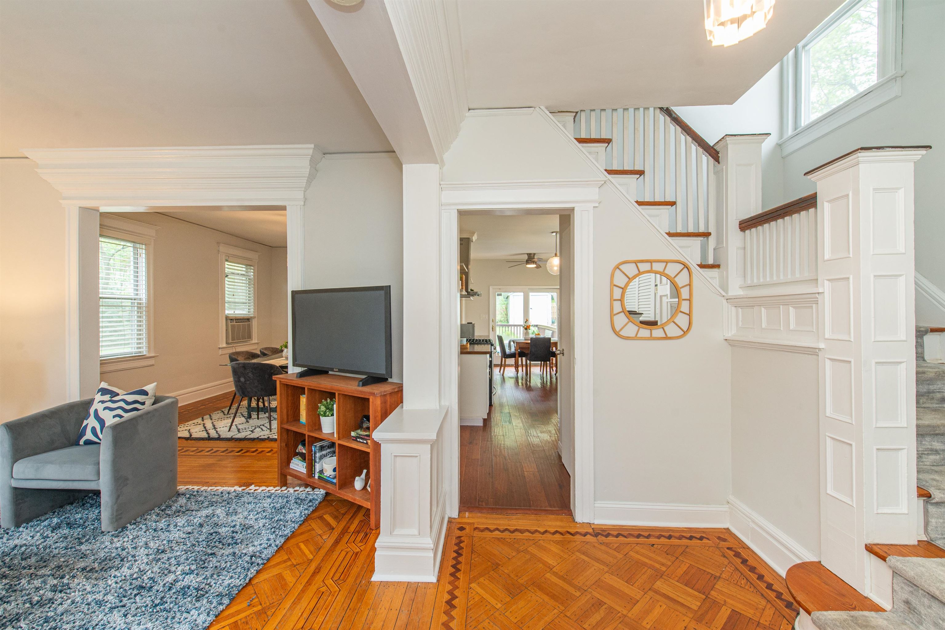 74 Essex Ave, Glen Ridge, New Jersey image 4