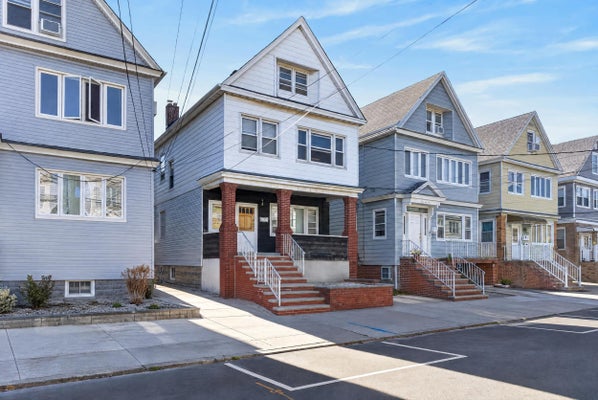 160 W 9TH ST, BAYONNE, NJ 07002 - Image 11d4a2a4bfa463394ed1bb9be26b8539/1946287690