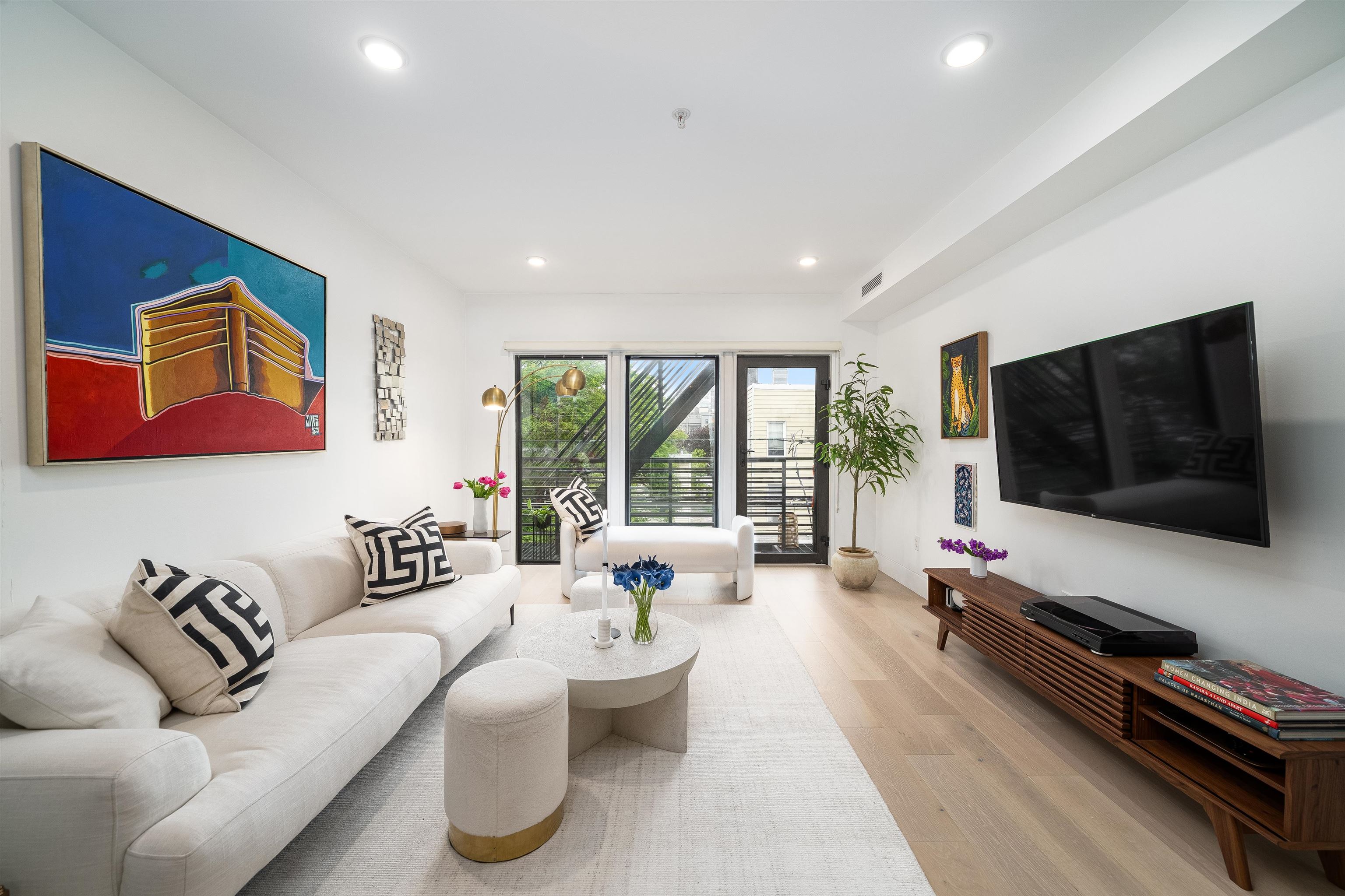 415 Monmouth St #3, Jersey City, New Jersey image 3