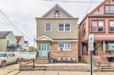 120 WEST 50TH ST Bayonne NJ 07002