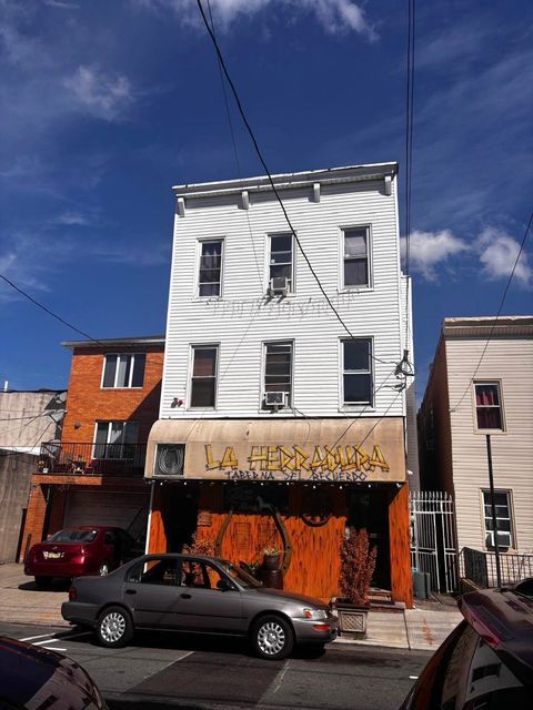Multifamily For Sale - 414 24th St<br/> Union City, NJ 07087