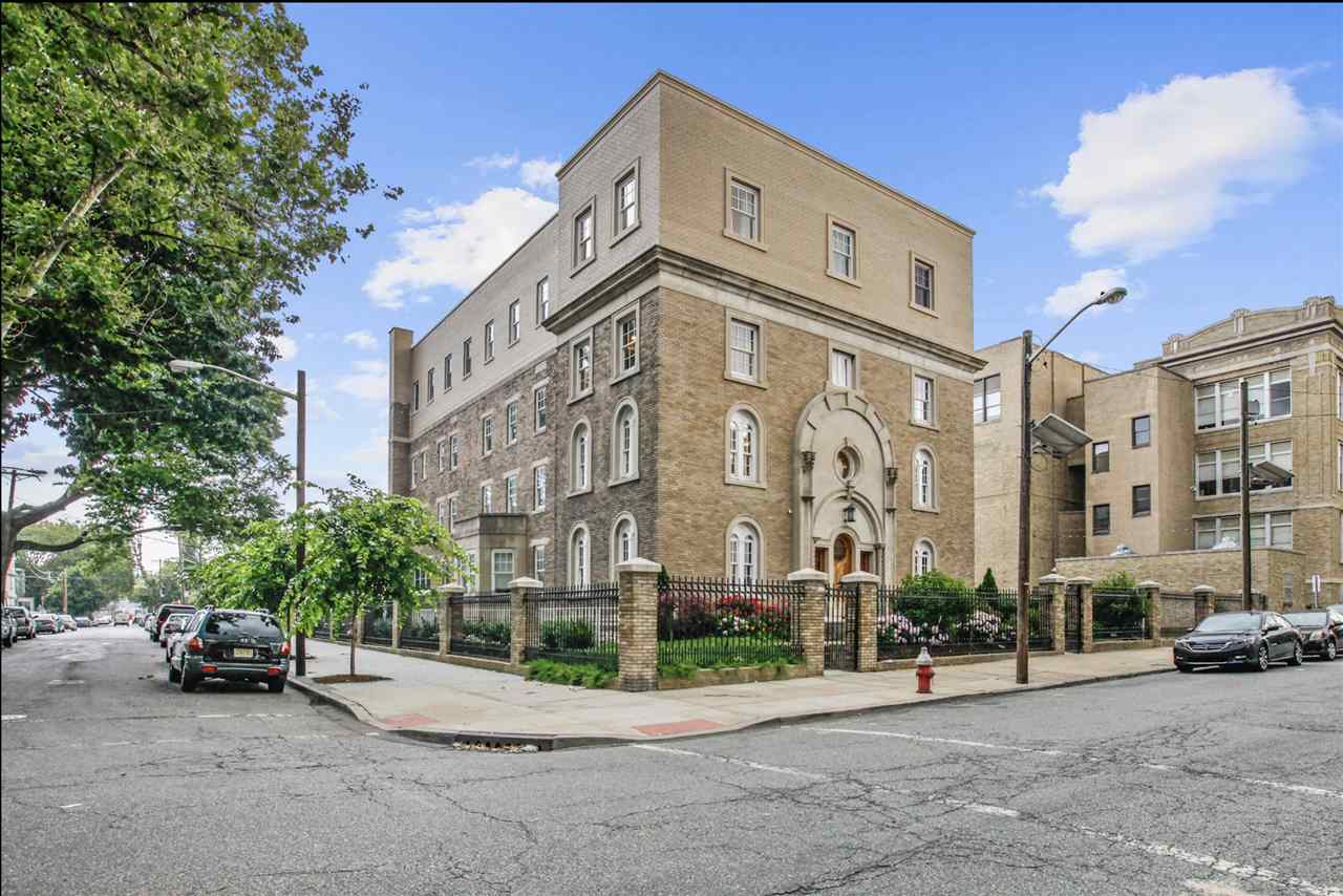 126 Delaware Ave #10, Jersey City, New Jersey image 23