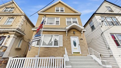 Multifamily For Sale - 159 West 32nd St<br/> Bayonne, NJ 07306