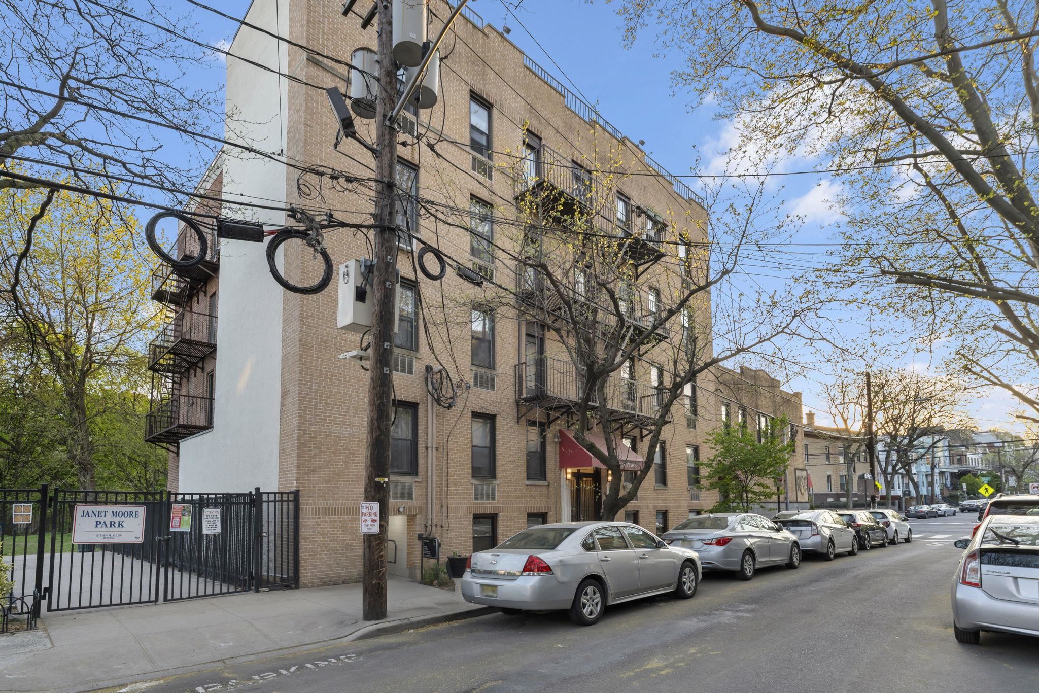 11 Cuneo Pl #D, Jersey City, New Jersey image 2