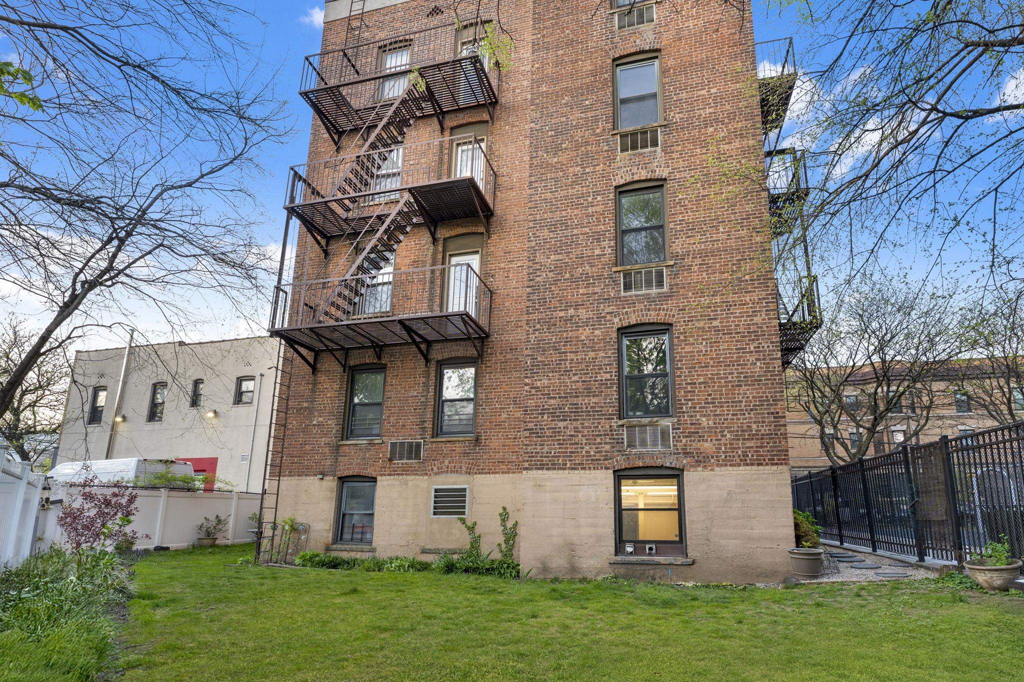 11 Cuneo Pl #D, Jersey City, New Jersey image 19