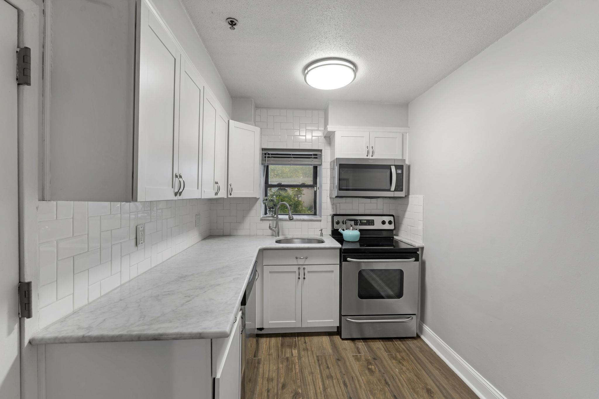 11 Cuneo Pl #D, Jersey City, New Jersey image 8