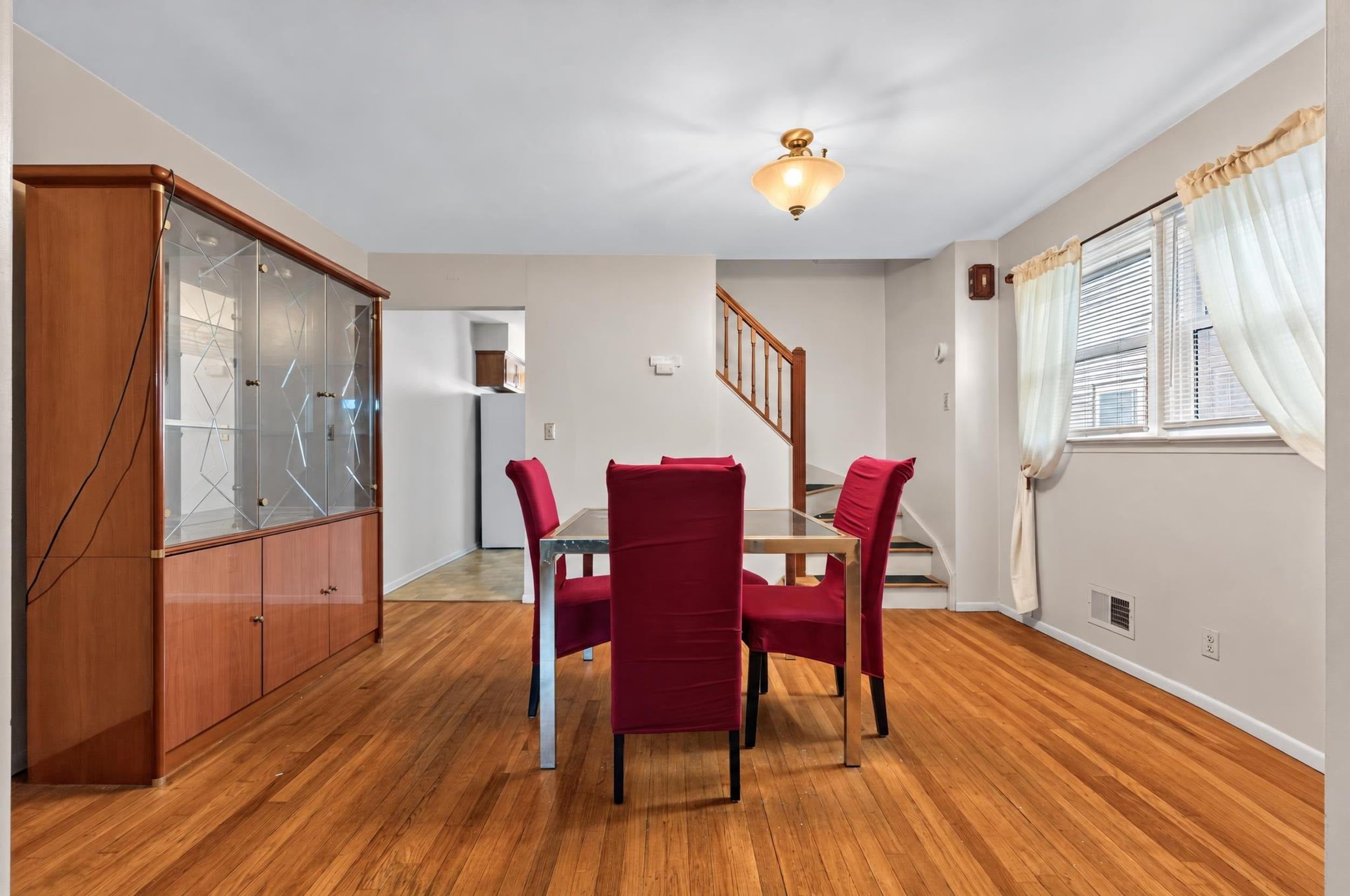 68 EAST 23RD ST