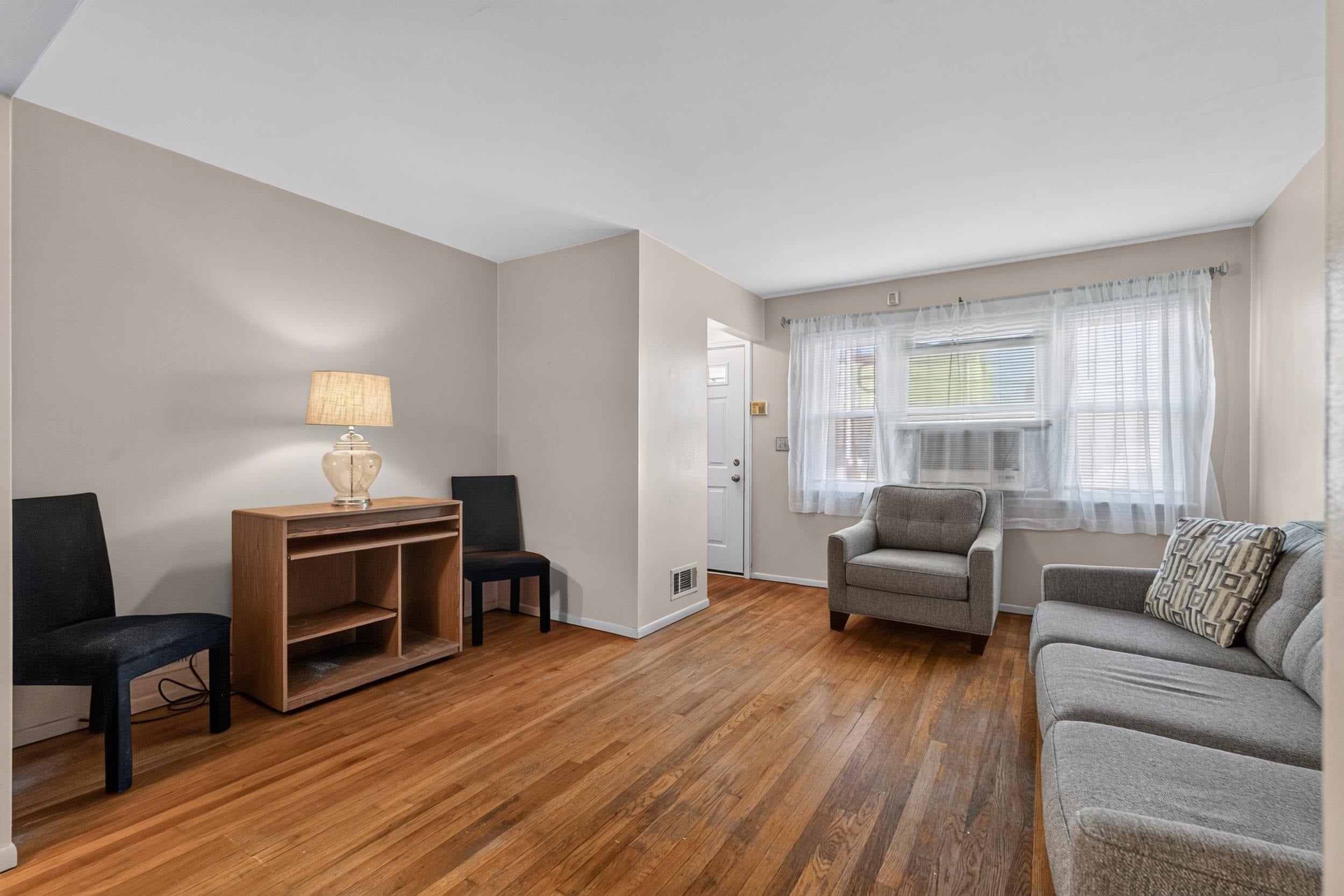 68 EAST 23RD ST