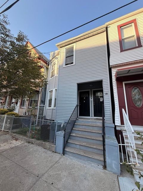 Multifamily For Sale - 18 Mcdougal St<br/> Hudson County, Jersey City, NJ 07304