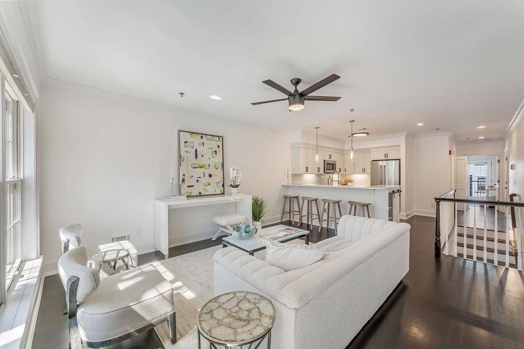 314 GRAND ST 1