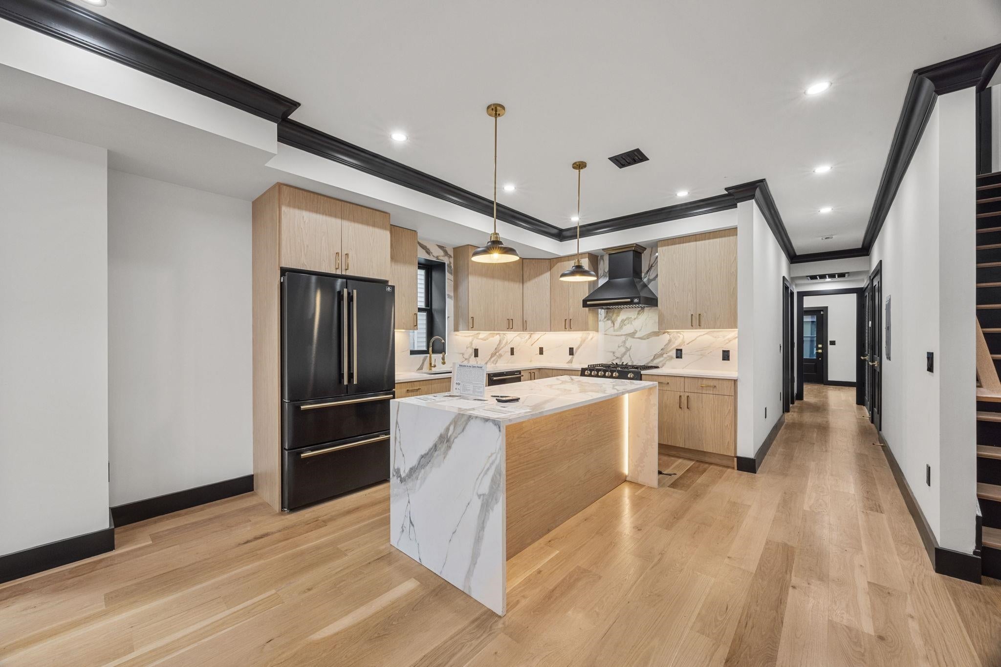 Search Homes 2 109 WEBSTER AVE 1