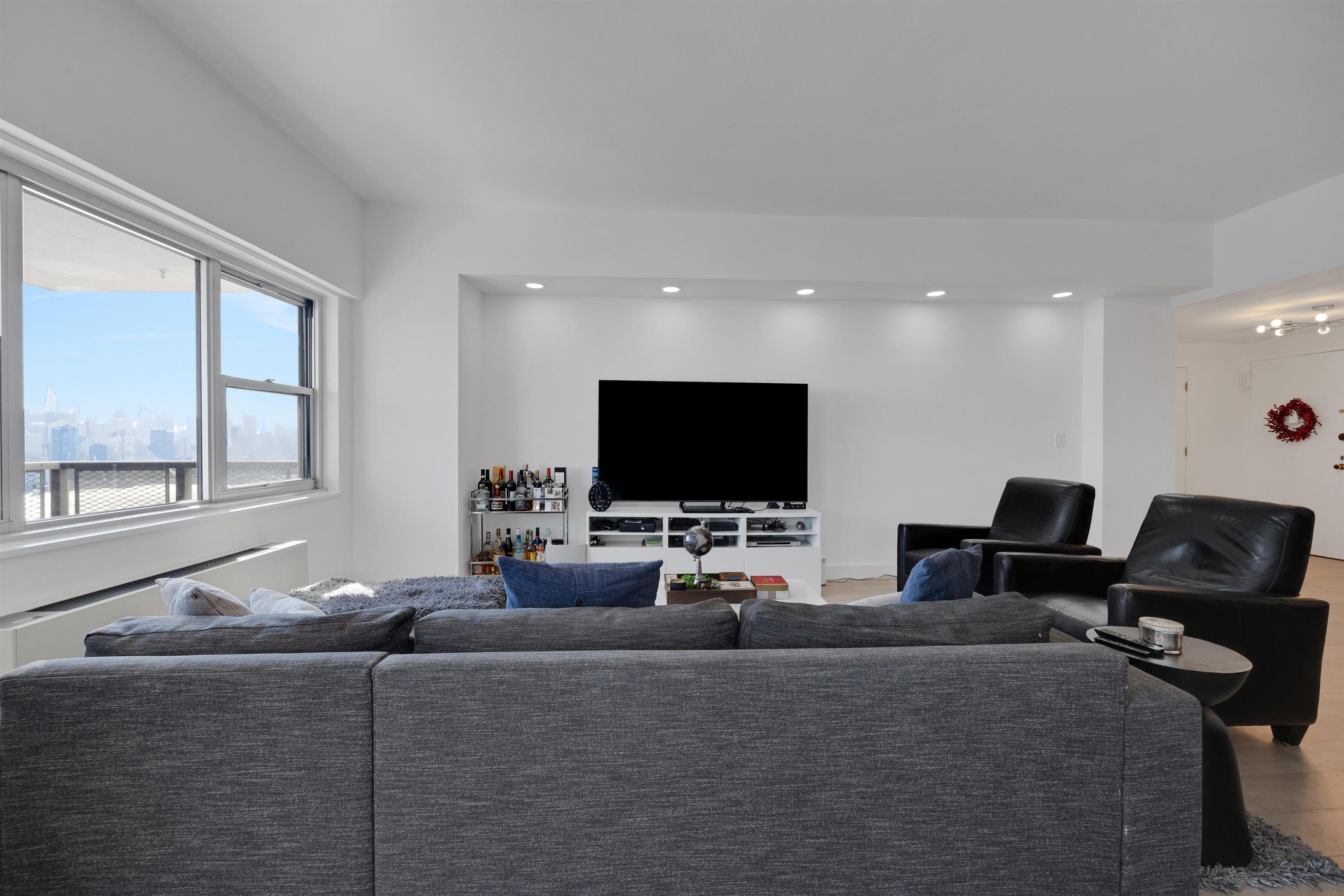 6600 Blvd East #23L, West New York, New Jersey image 9