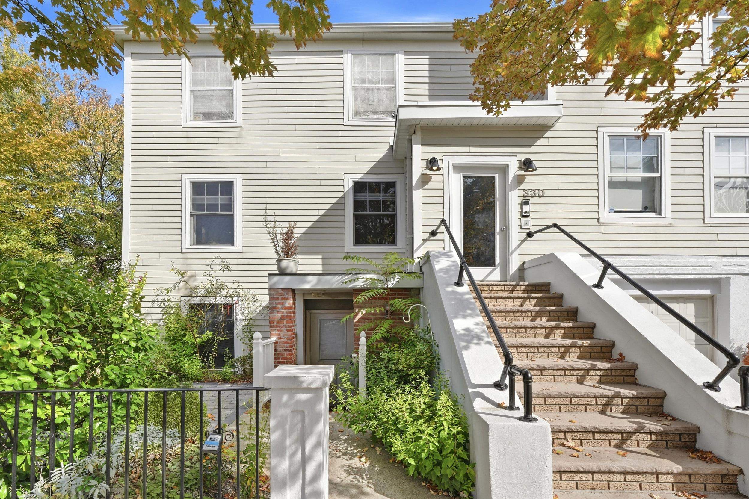 Search Homes 2 330 4TH ST 2A