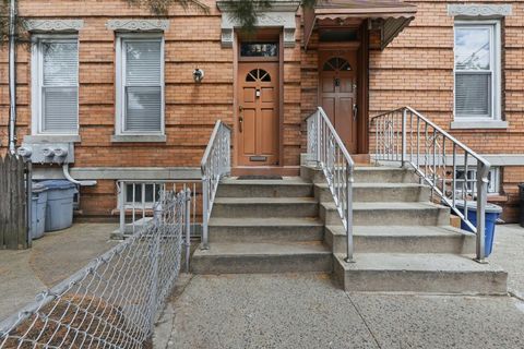 Apartment For Rent - 394 Woodlawn Ave #2<br/> Jersey City, NJ 07305