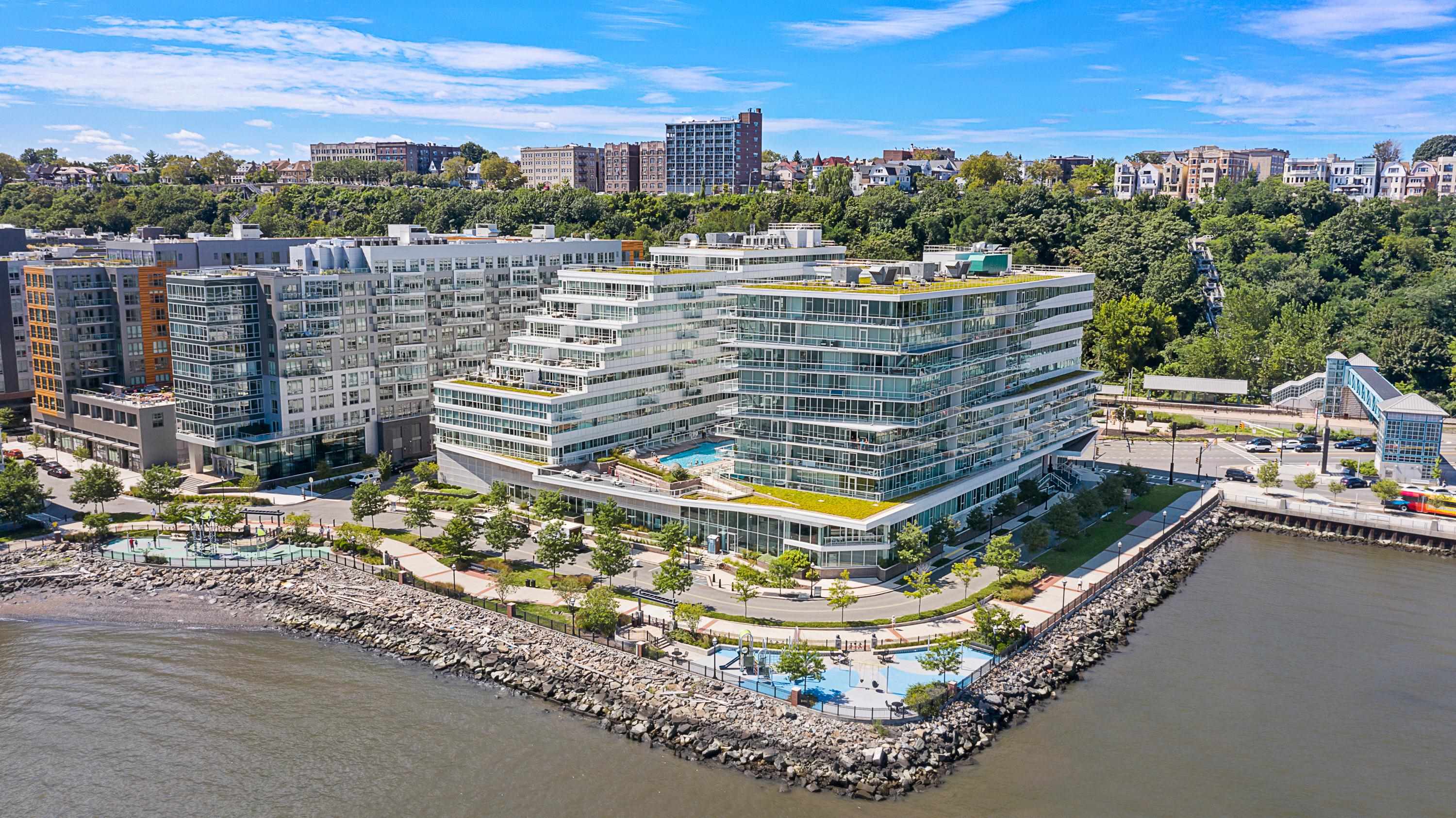 800 Avenue At Port Imperial #720, Weehawken, New Jersey image 2