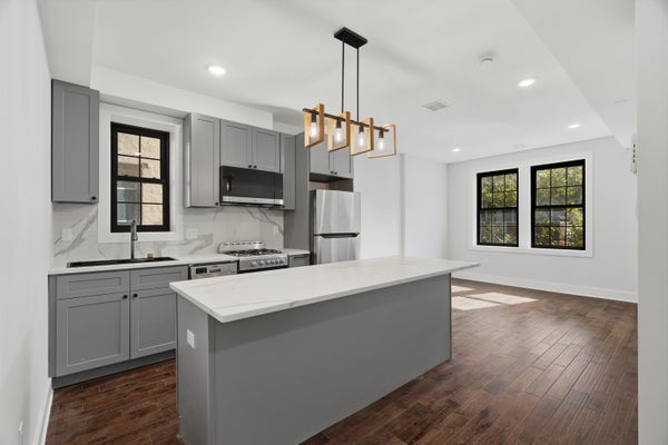 104 GLENWOOD AVE # 200, JERSEY CITY, NJ 07306 - Image 178fddbd89ffe40308def97568d2e63d/280793082