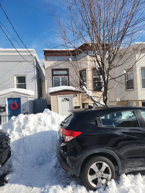 44 PIERCE AVE Jersey City NJ 07307