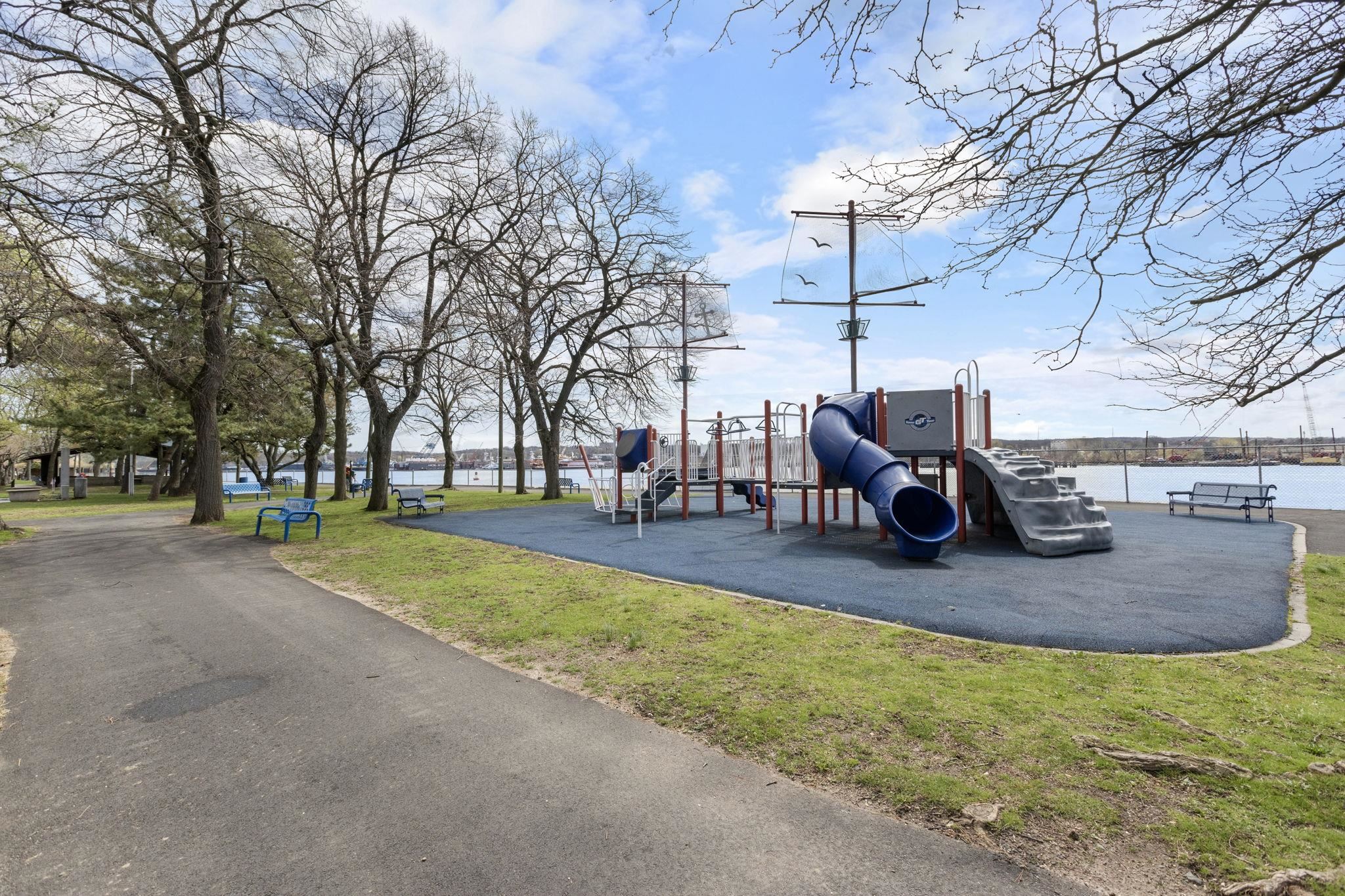 15 Broadway #22, Bayonne, New Jersey image 17