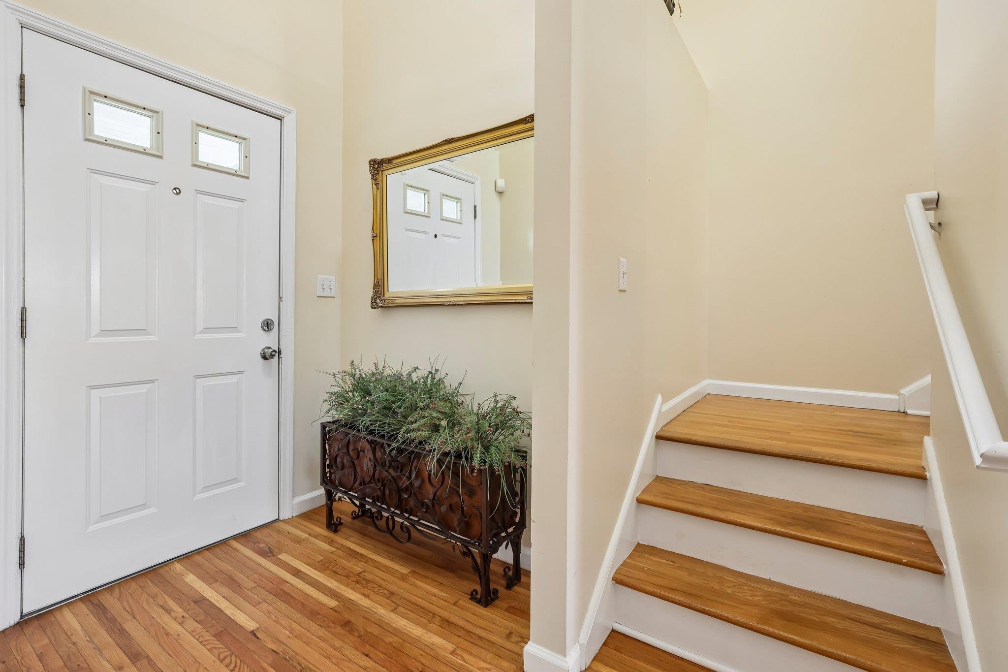411 HEIGHTS DR