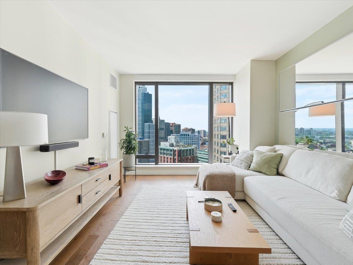 99 HUDSON ST 2309