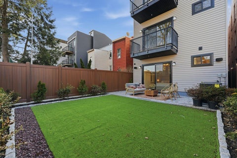 Condo For Sale - 206 Sherman Ave #1<br/> Jersey City, NJ 07307