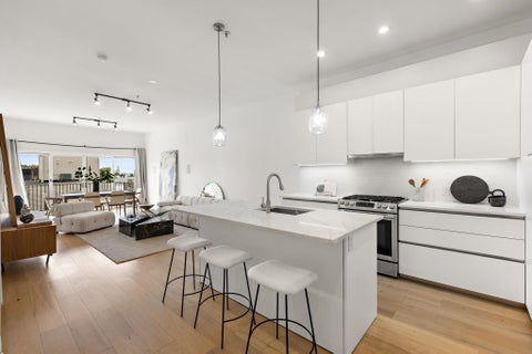 Condo For Sale - 194 Cambridge Ave #3<br/> Jersey City, NJ 07307