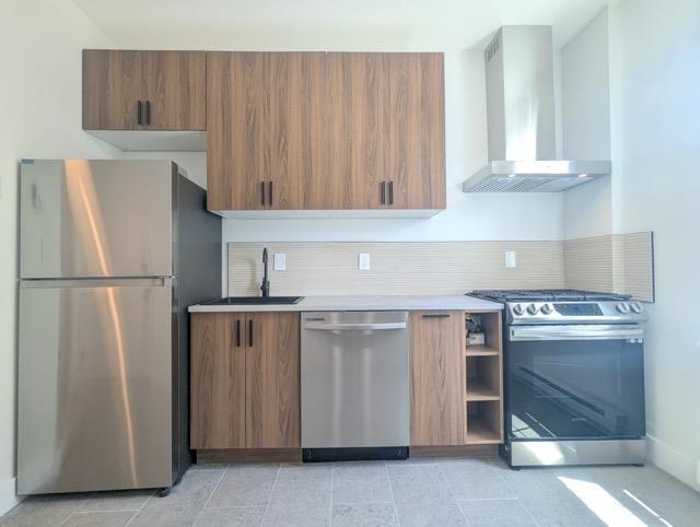 368 PALISADE AVE