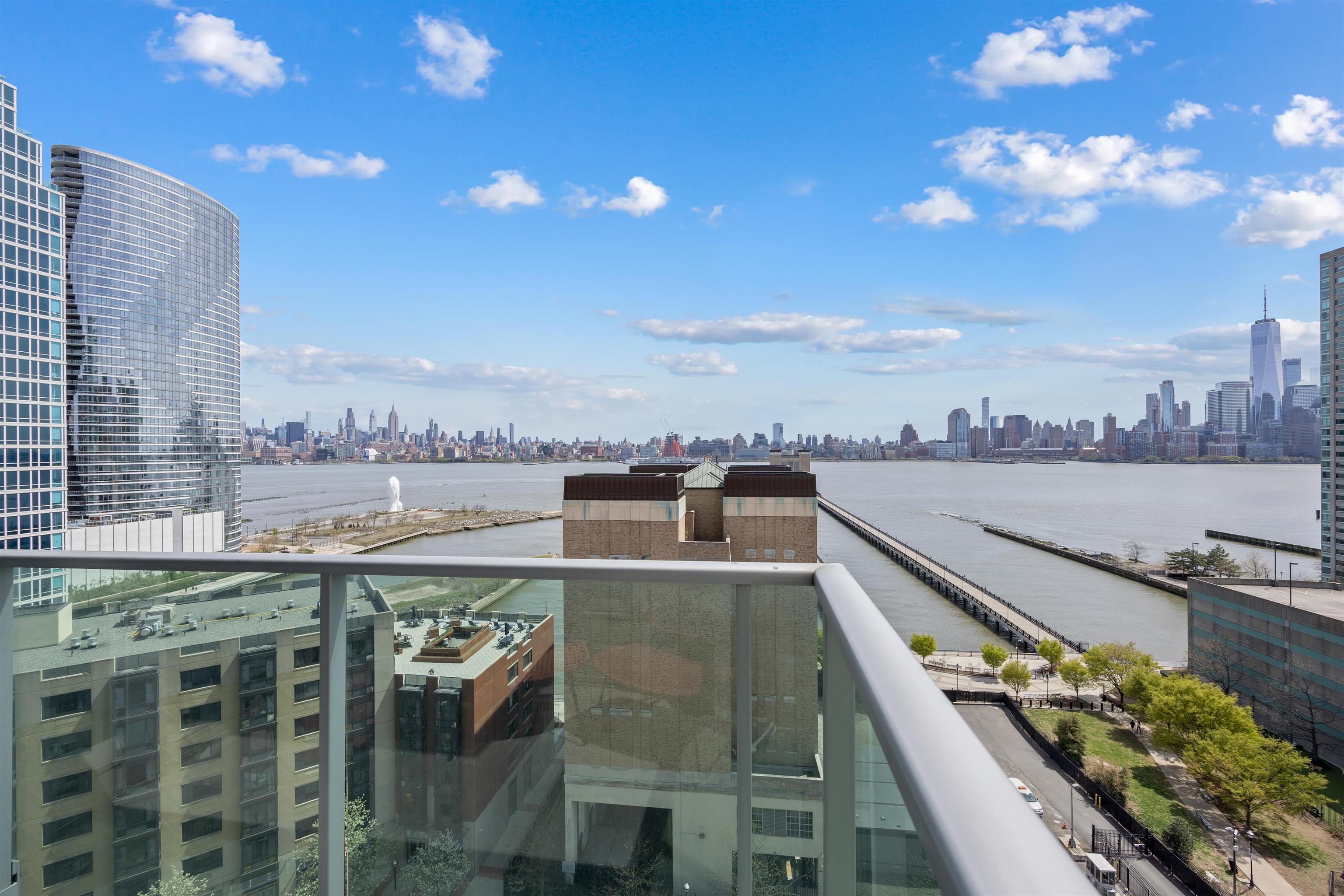 20 Newport Parkway #1707, Jersey City, New Jersey image 1