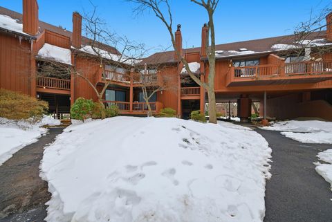 468 TEAL PLAZA 468 Secaucus NJ 07094