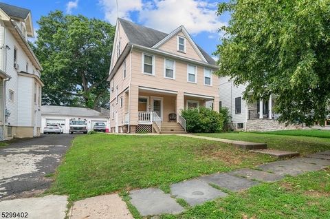 Homes For Sale - 27 Donaldson Ave<br/> Bergen County, Rutherford, NJ 07070