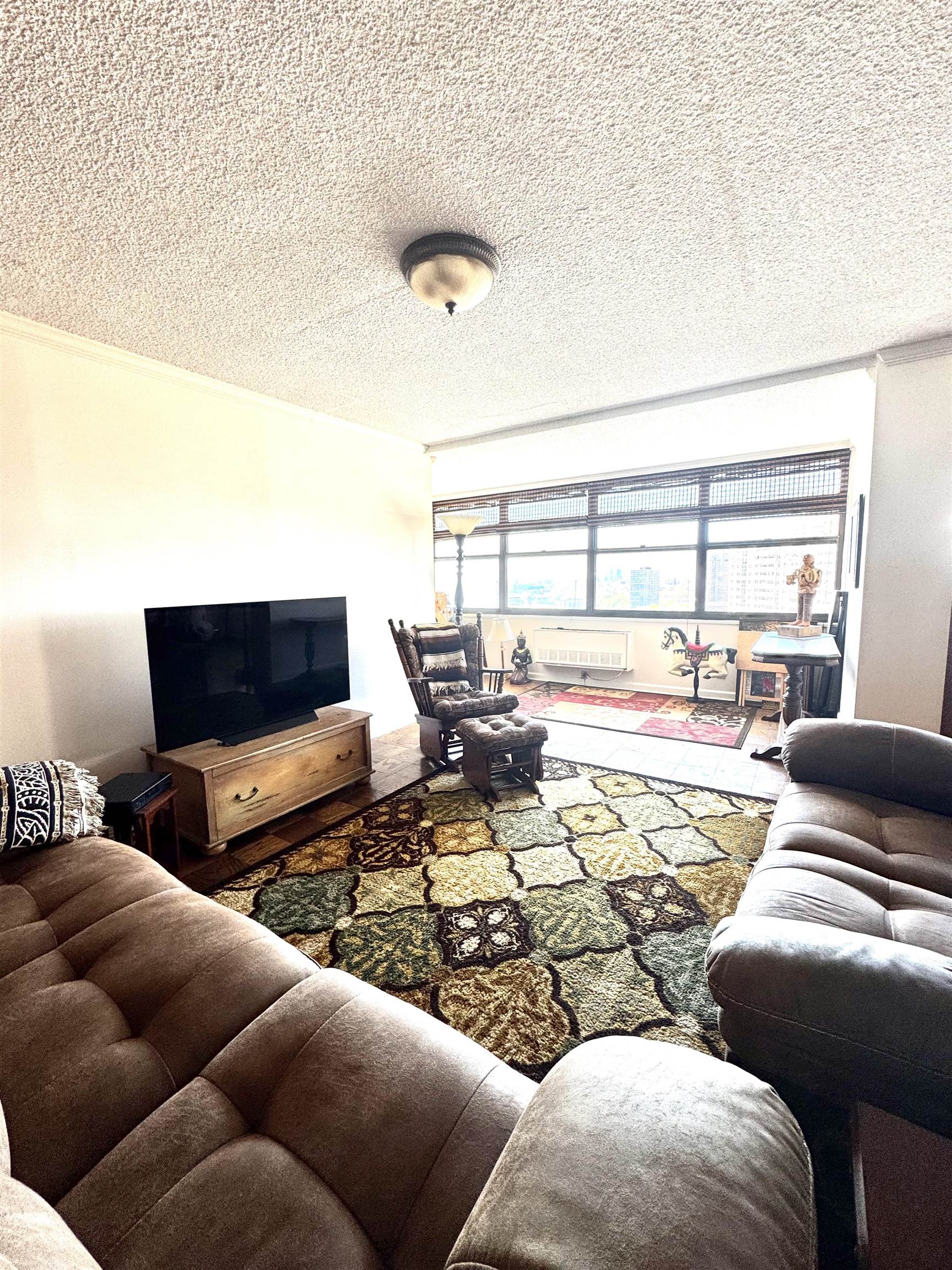 7002 Blvd East #37F, Guttenberg, New Jersey image 17