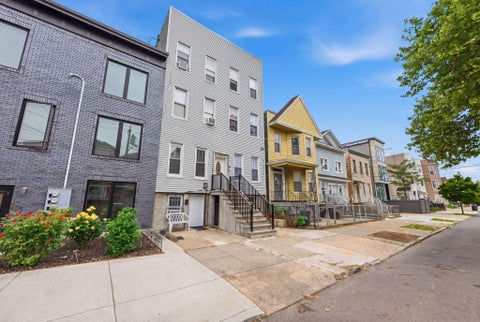 Multifamily For Sale - 85 Zabriskie St<br/> Jersey City, NJ 07307