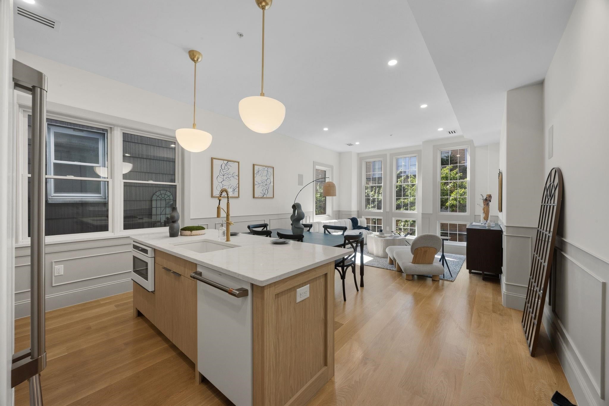 206 SHERMAN AVE 2