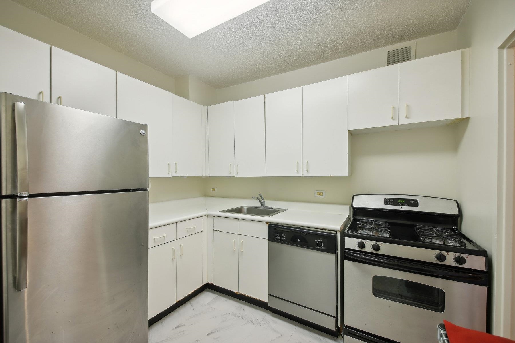 45 River Dr South Dr #2711, Jersey City, New Jersey image 4