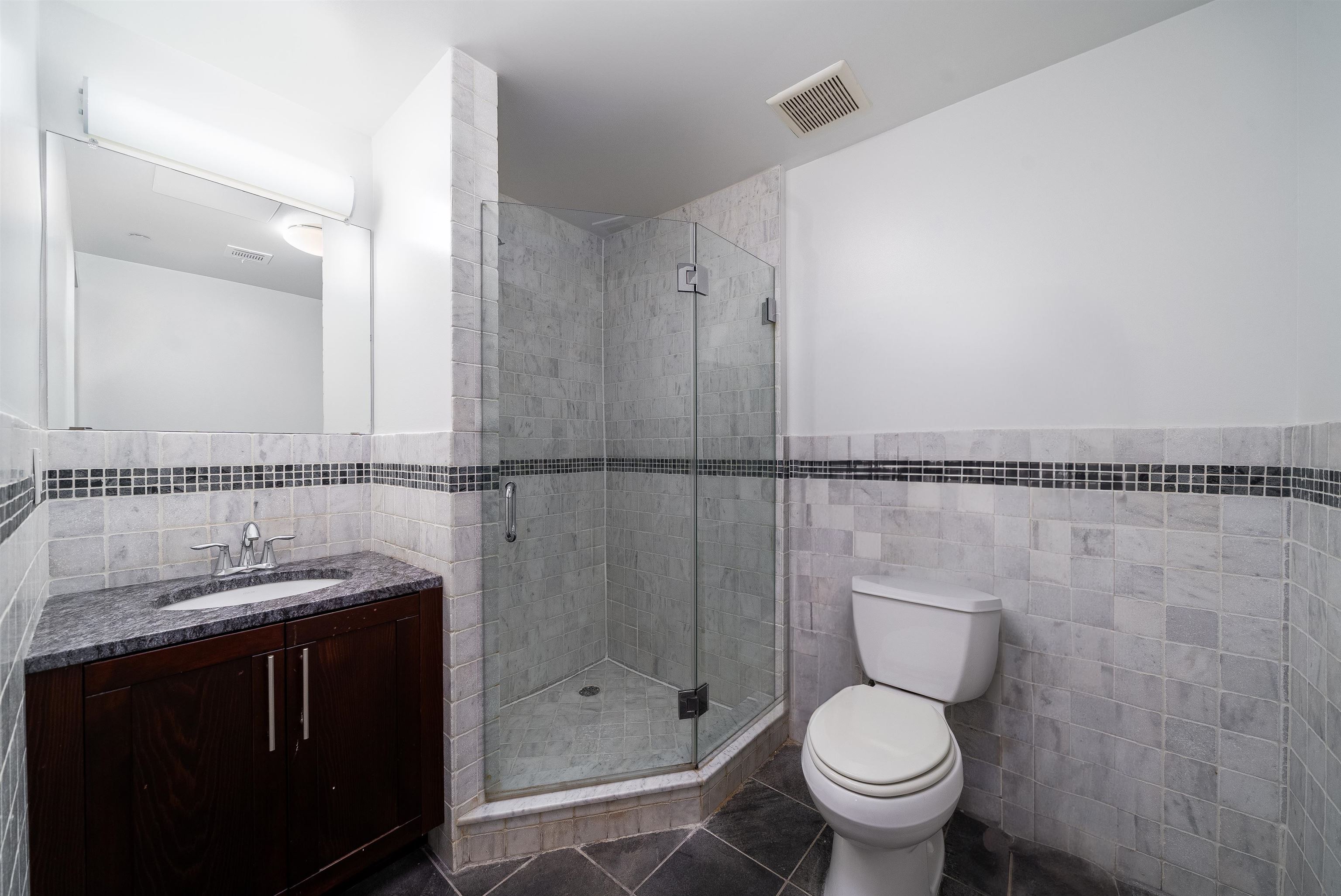 253 Washington St #202, Jersey City, New Jersey image 18