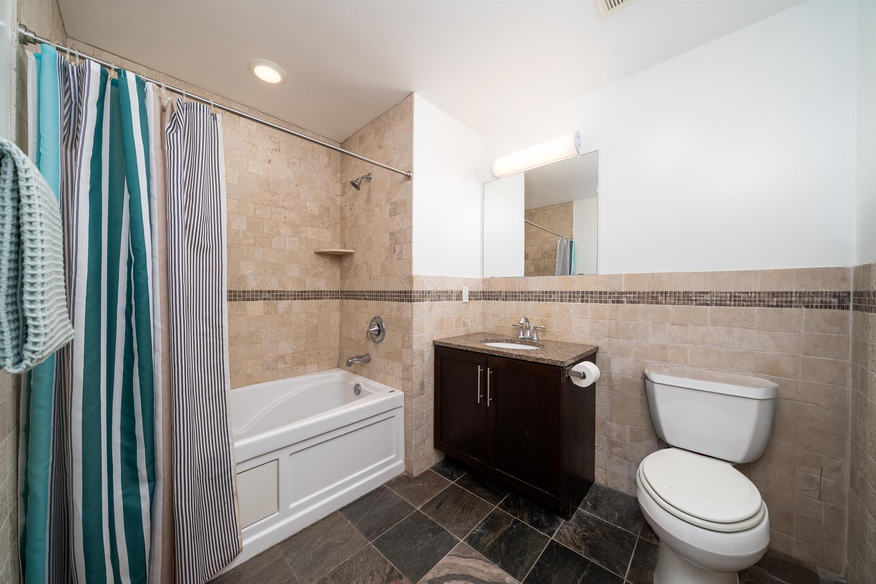 253 Washington St #202, Jersey City, New Jersey image 14