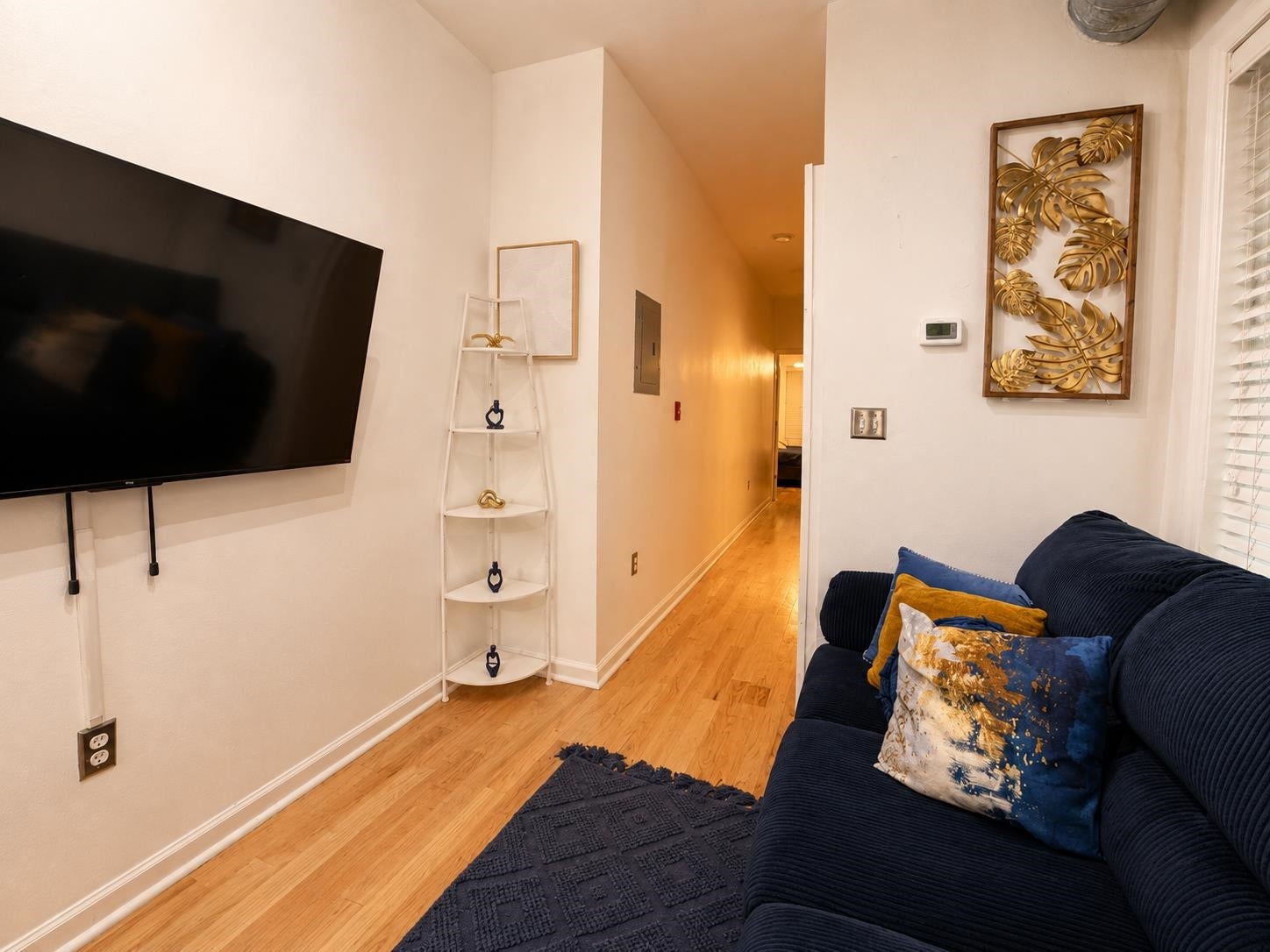 83 MAPLE ST 2L