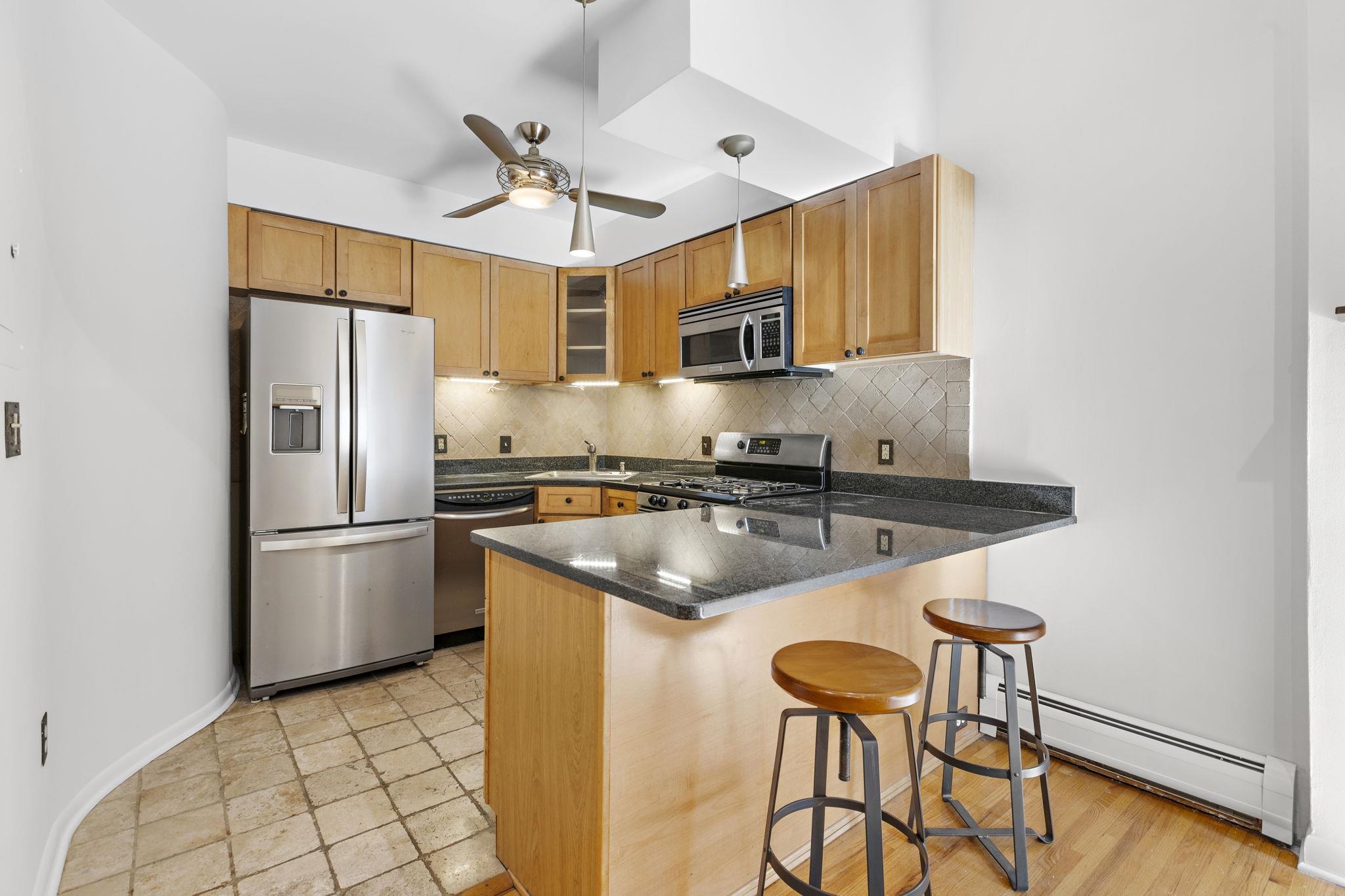 159 Newark St #1B, Hoboken, New Jersey image 8