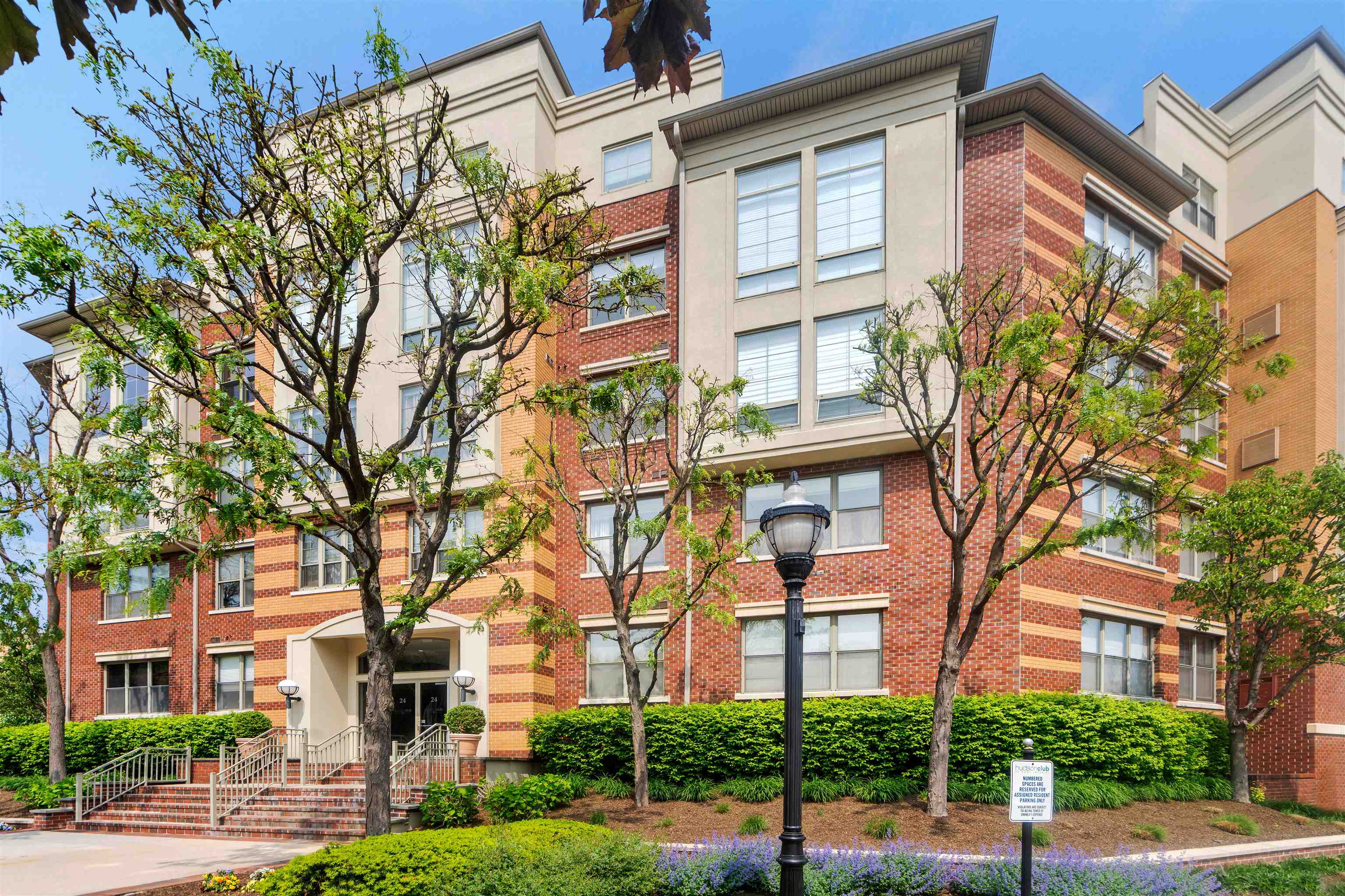 24 Avenue At Port Imperial #305, West New York, New Jersey image 34
