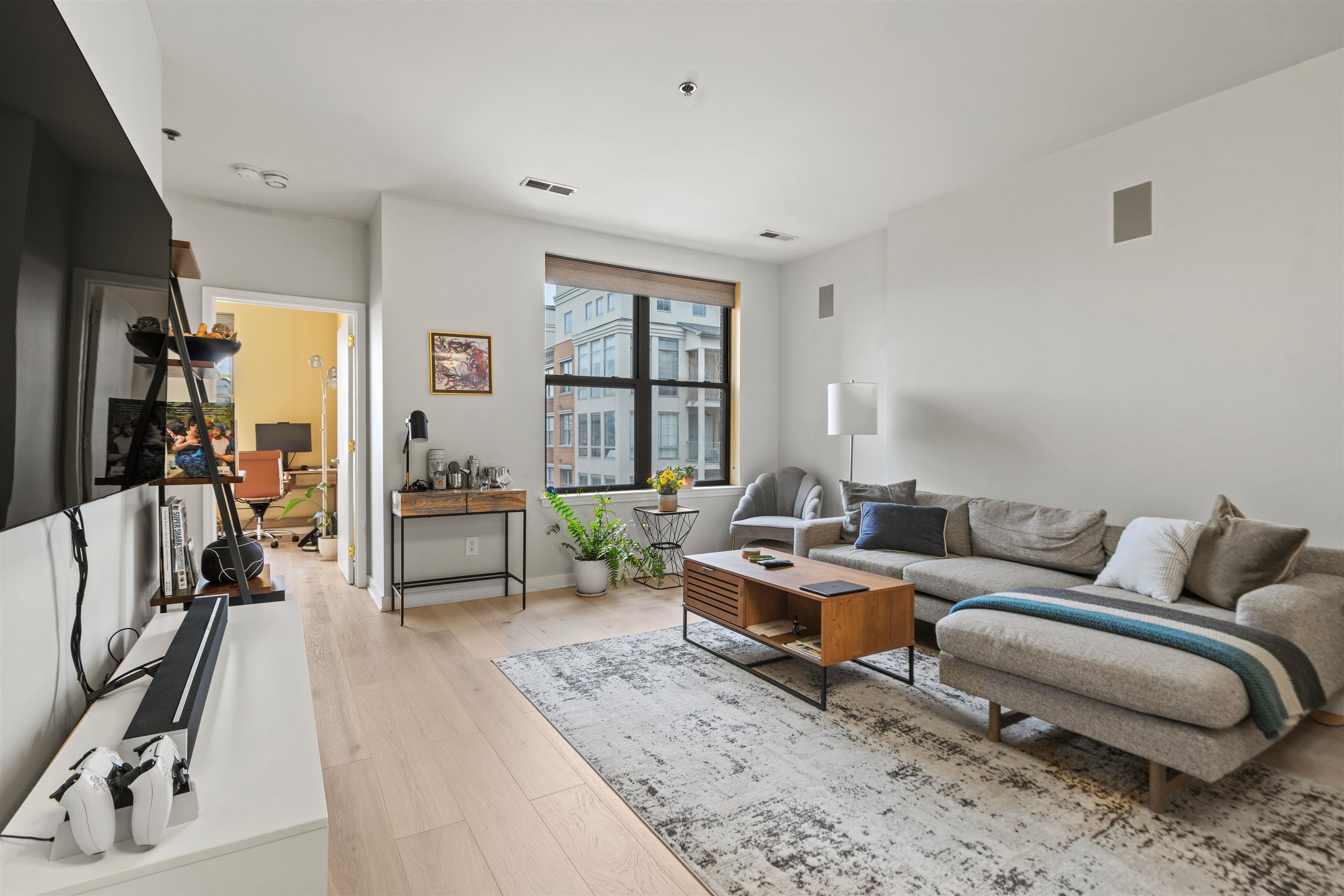 24 Avenue At Port Imperial #305, West New York, New Jersey image 8