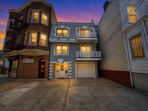 Multifamily For Sale - 3552 Kennedy Blvd<br/> Jersey City, NJ 07307