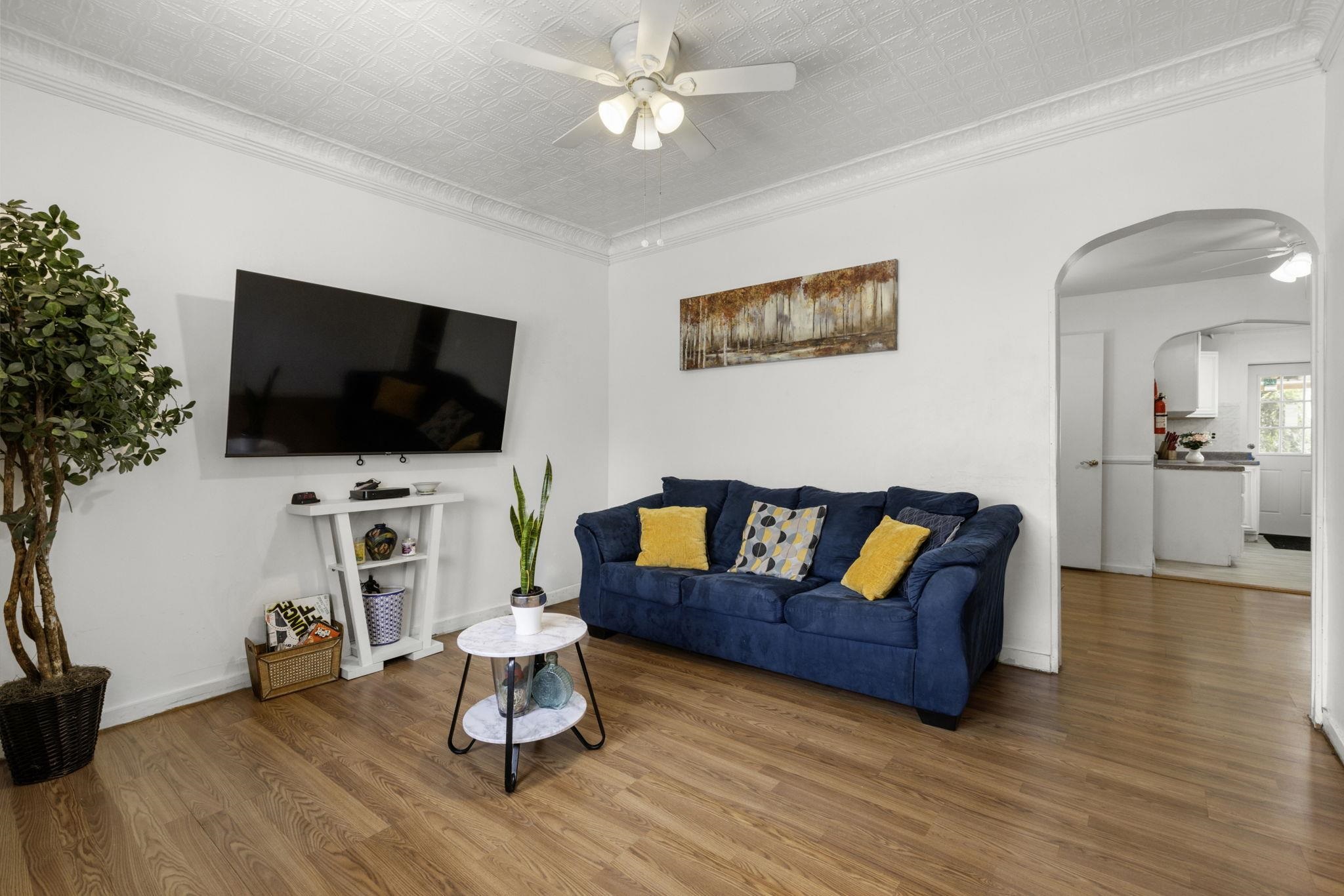6203 Newkirk Ave, North Bergen, New Jersey image 4